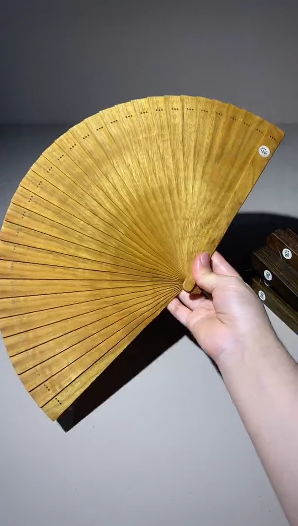 金丝楠21cm金丝楠木小叶桢楠扇132c