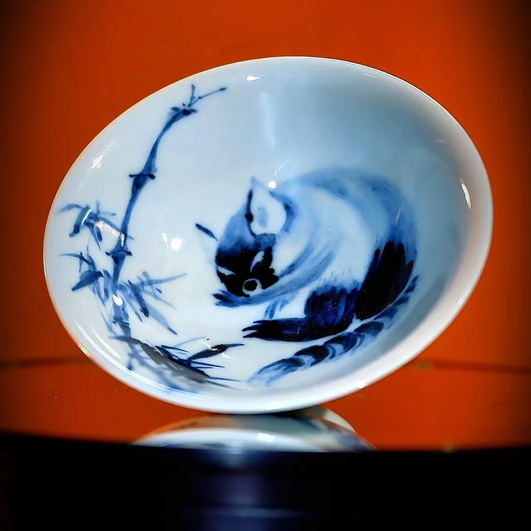 【细雨幽岚】青花竹纹小浣熊斗笠杯