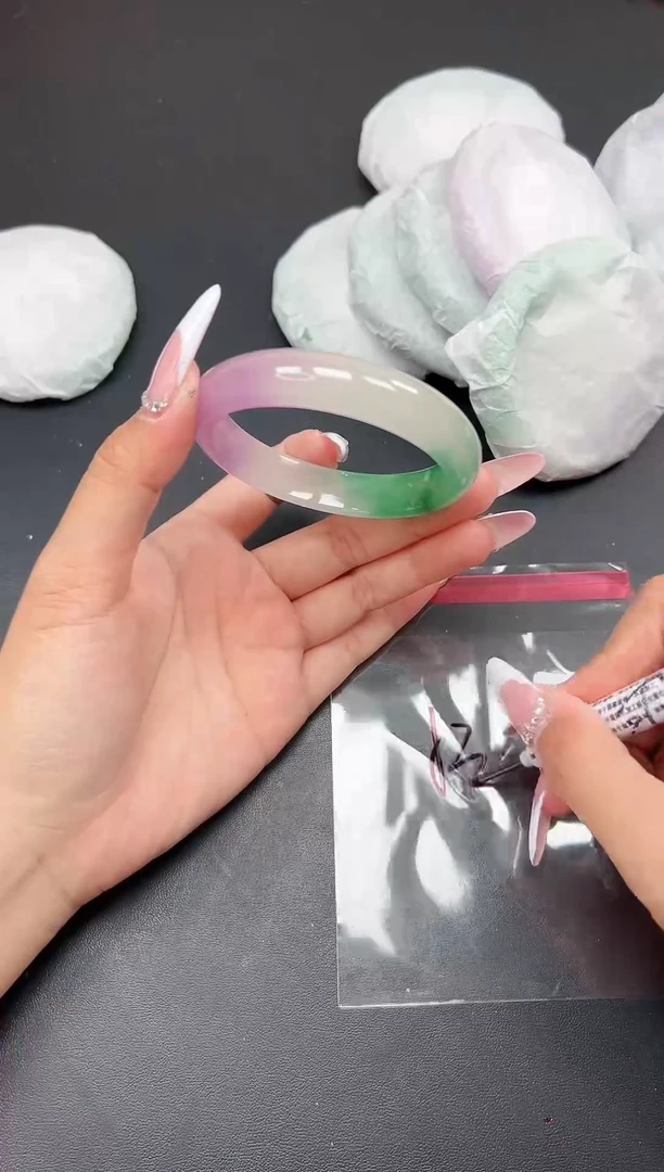 精品手镯，一物一拍P-099