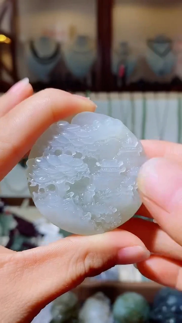颈饰未镶嵌和田玉1