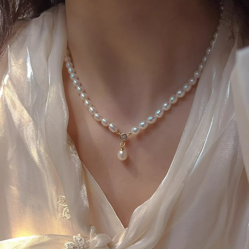 天然淡水珍珠项链女法式气质温柔优雅锁骨链复古时尚百搭米珠颈链