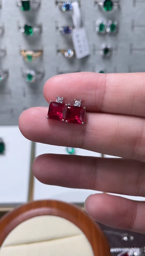 耳饰合金合成钻石红宝耳钉