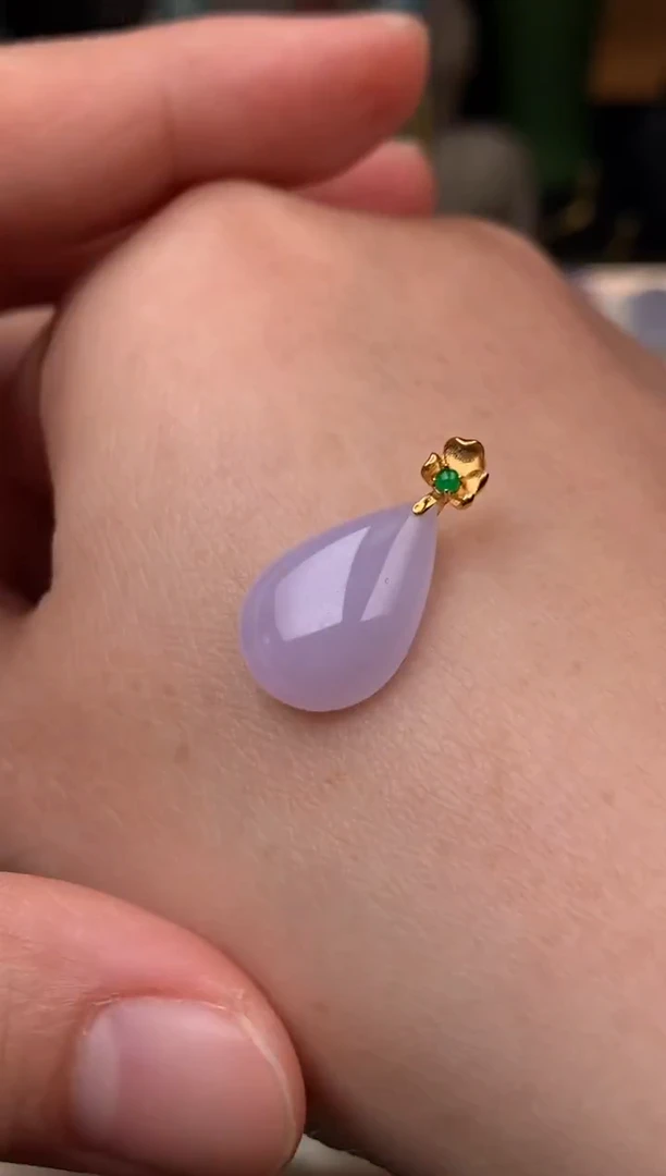 吊坠(不含链)18K金镶嵌翡翠吊坠