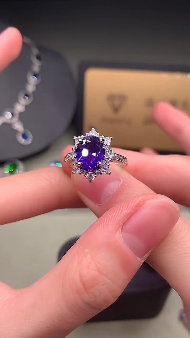 戒指彩色蓝宝石银S925镶嵌·······