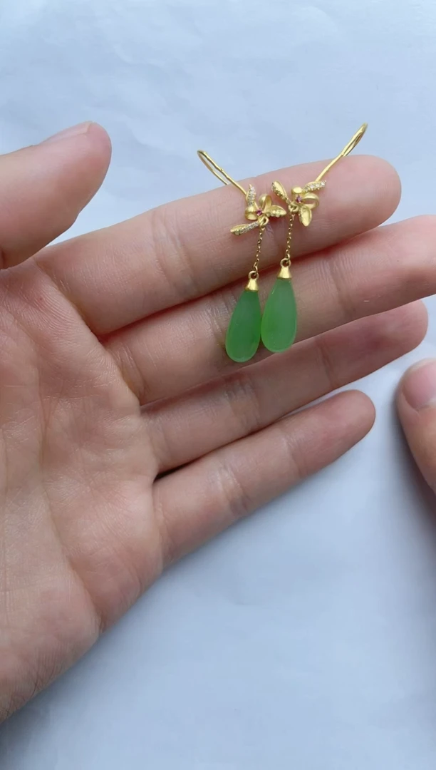 【闪购商品】和田玉耳饰18K金镶嵌耳坠kk