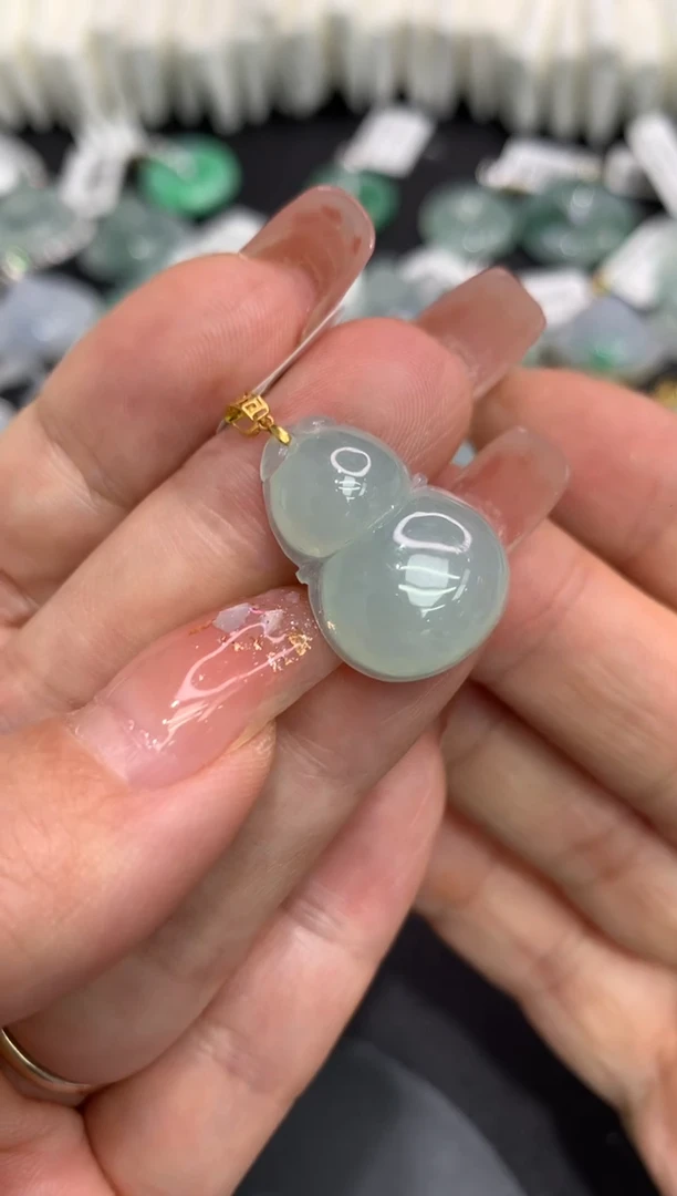 吊坠(不含链)18K金镶嵌翡翠111111111111