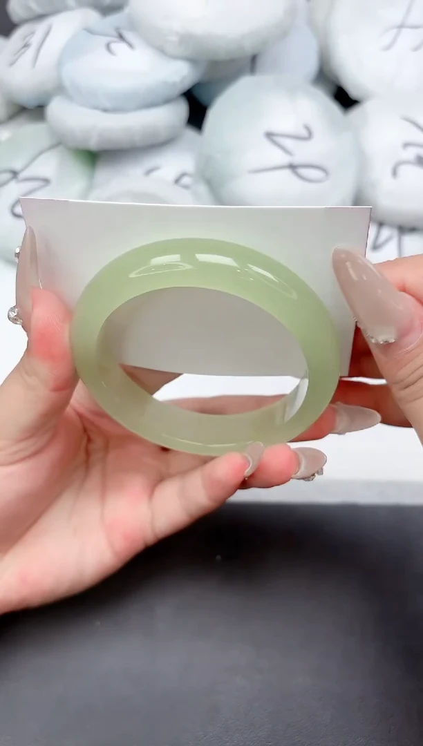 未镶嵌手镯石英质玉23-62