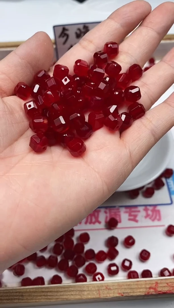 手饰玛瑙未镶嵌B542 鸽血红方糖8mm5个14.8元