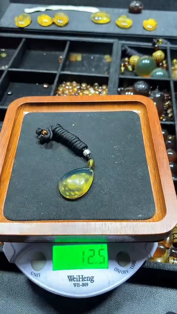 琥珀颈饰未镶嵌天然缅甸琥珀手串