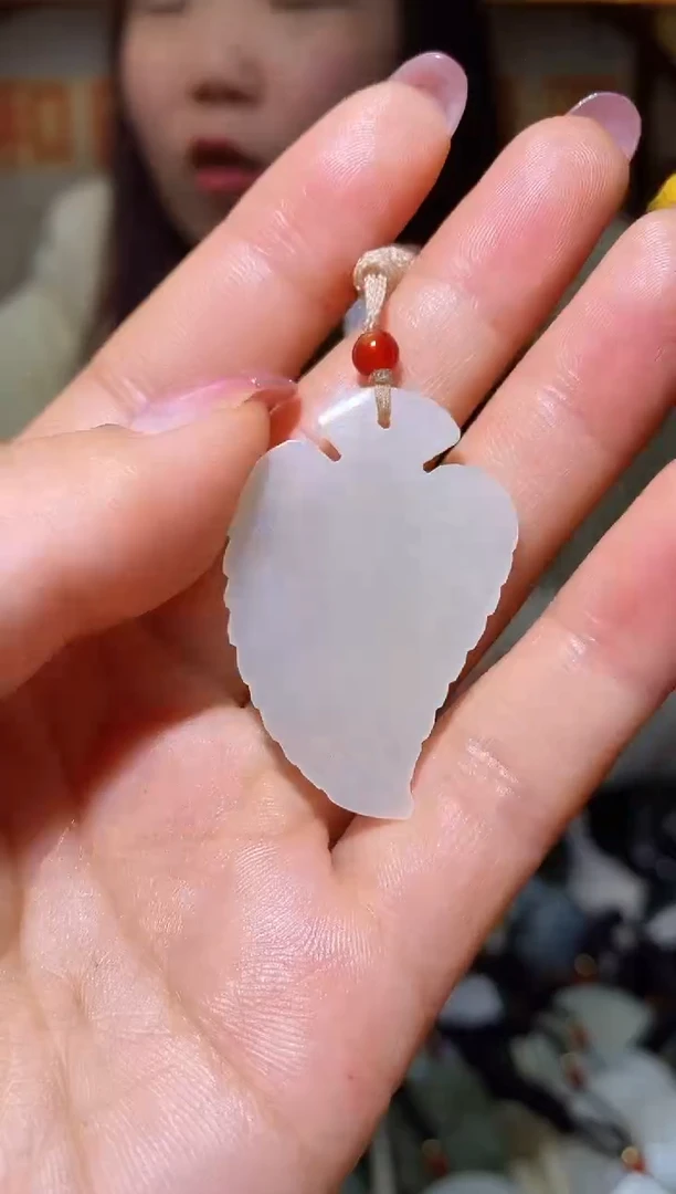 未镶嵌和田玉挂件1
