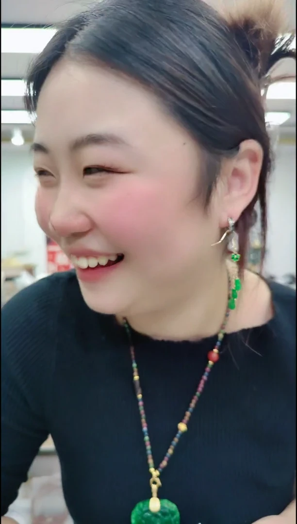 【闪购商品】石英质玉耳钉合金2345耳坠