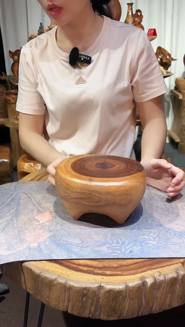 香樟木四足墩15*18*10