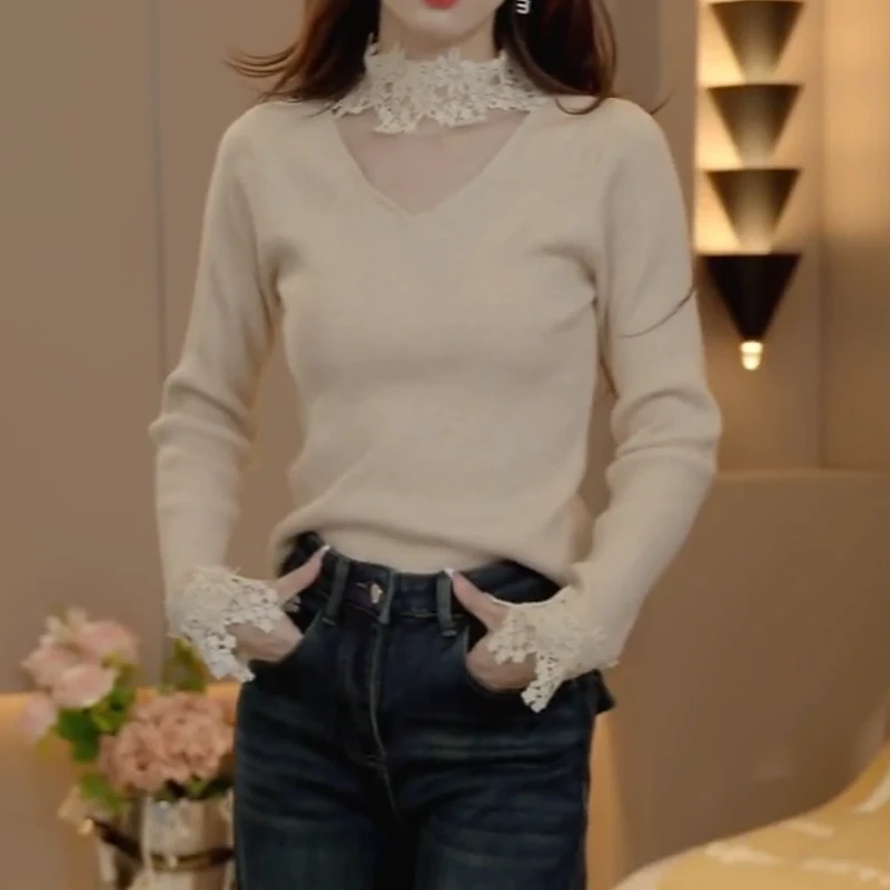秋冬新款韩系百搭时尚镂空蕾丝拼接修身打底衫针织衫LK2508442