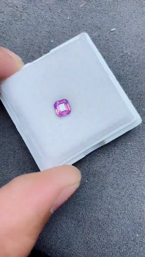 裸石彩色蓝宝石无烧1.04ct