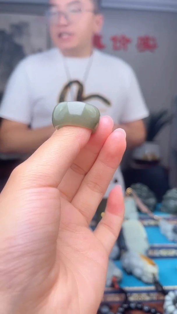 和田玉未镶嵌挂件1