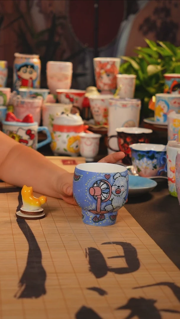 景德镇手工手绘杯杯