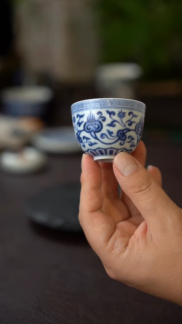 景德镇全手工手绘青花灵芝主人杯