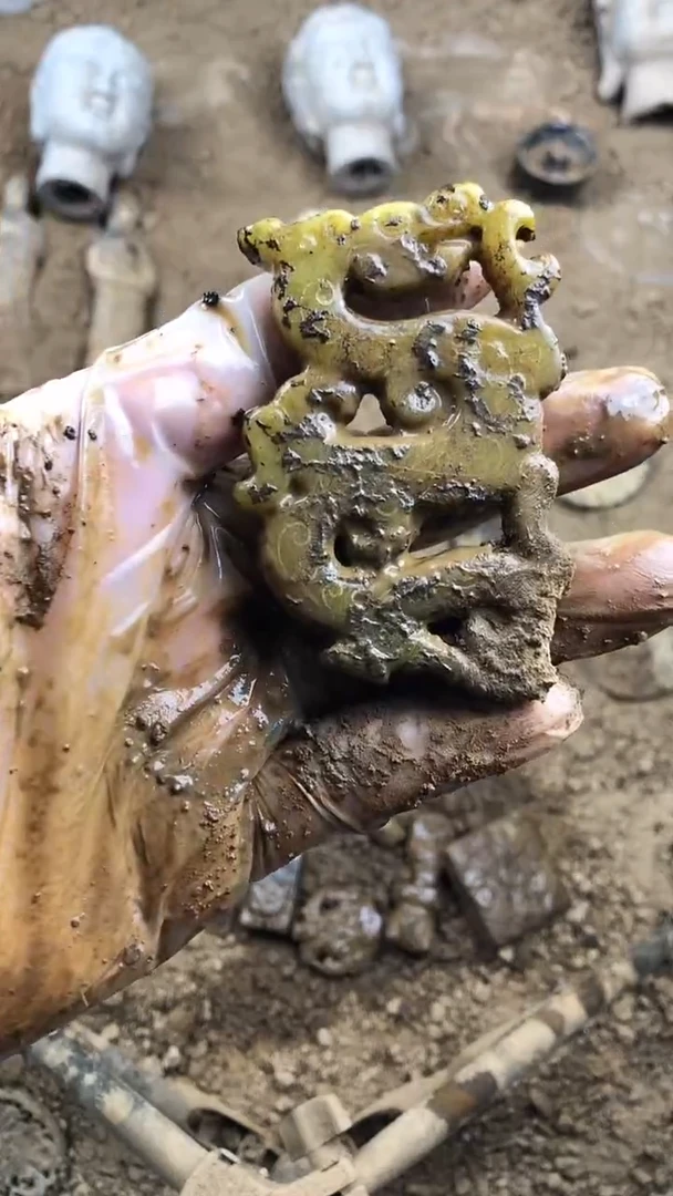 未镶嵌和田玉挂件1