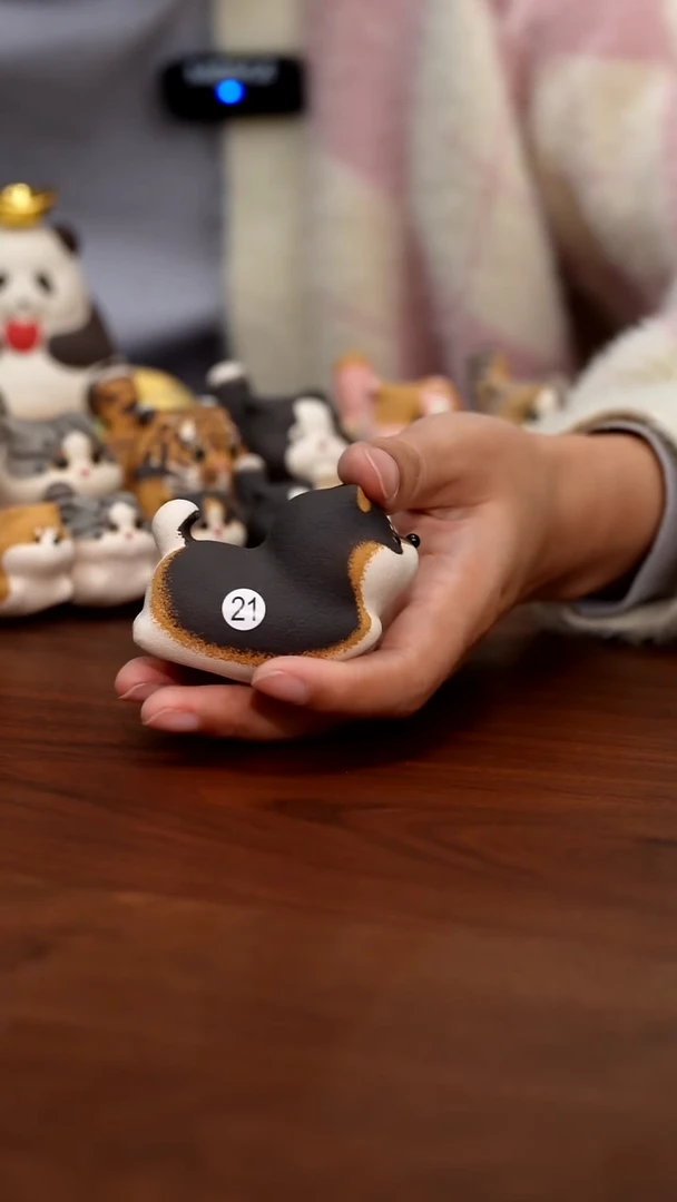 紫砂摆件微瑕狗狗