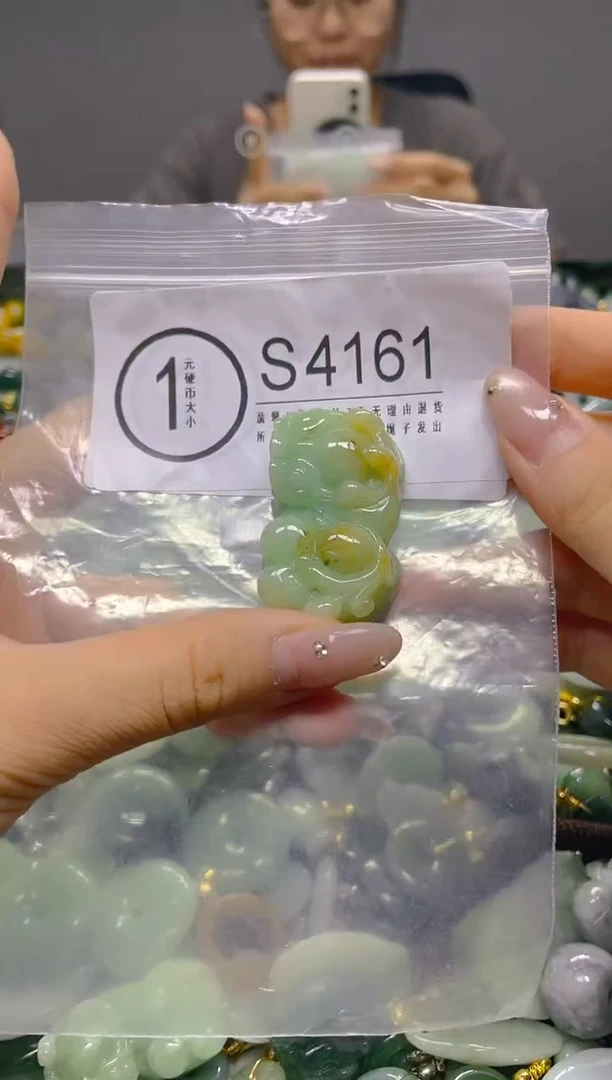 颈饰未镶嵌翡翠/S/翡翠A货，一件也是批发价