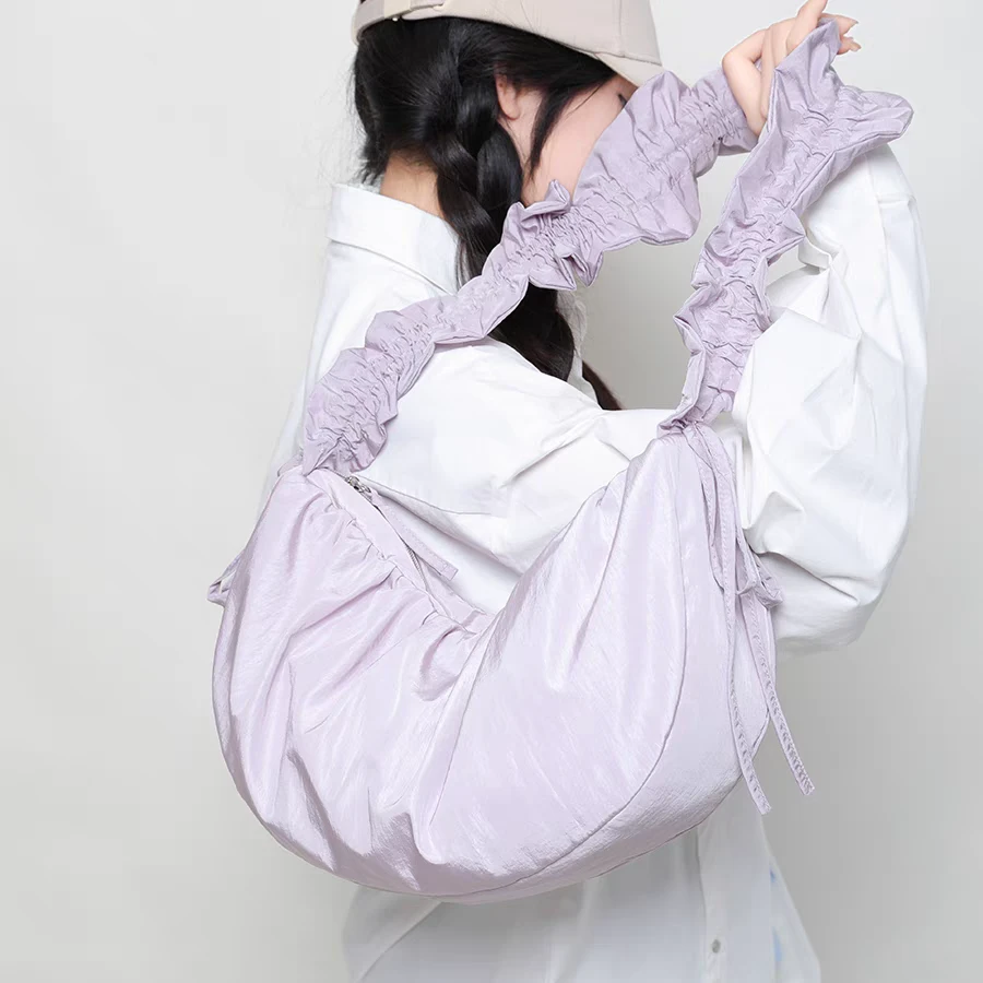 HELLO皱褶云朵包春季新款ins少女斜挎包包韩系慵懒风大容量饺子包