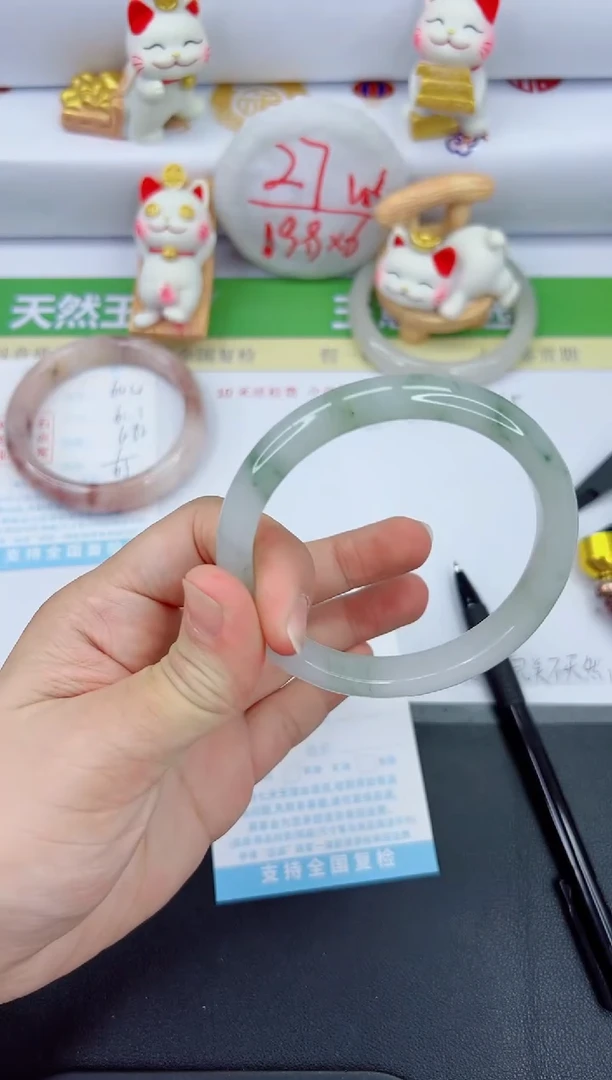 【闪购商品】石英质玉手镯未镶嵌645-64.4