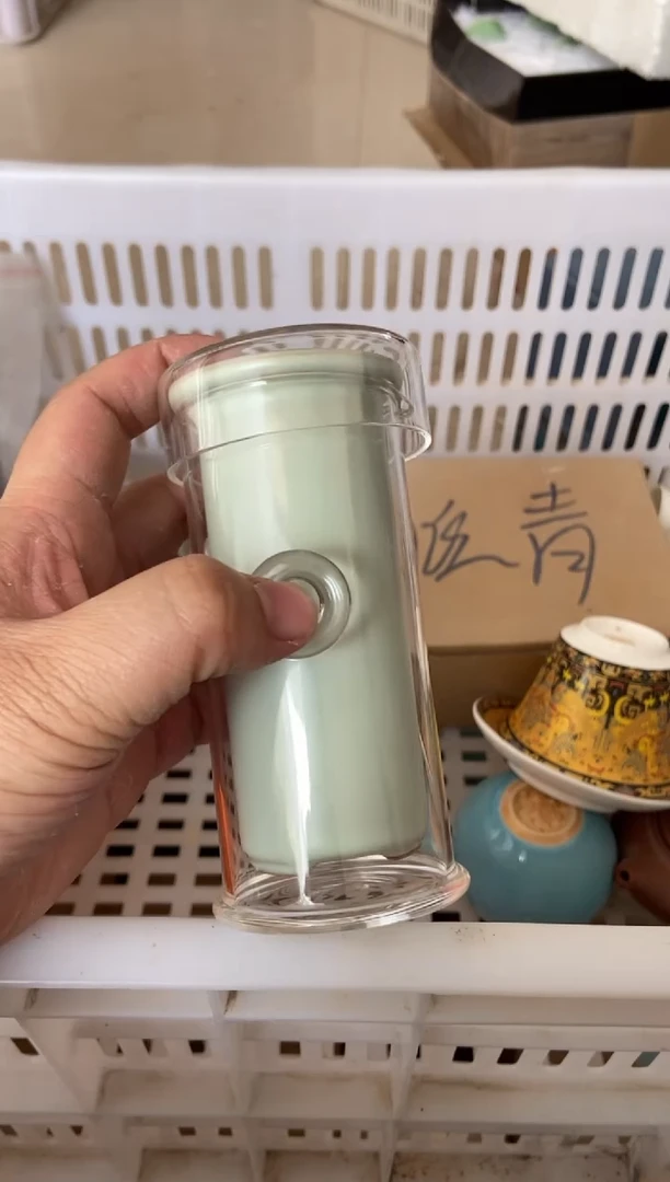 杯无运费险有瑕疵的摄影的产品有使用过的痕迹有点脏介意勿拍