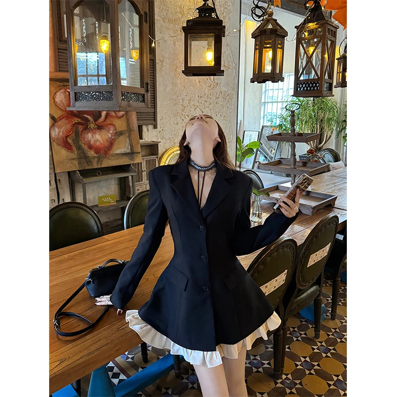 连衣裙女2025春季韩系洋气高级感御姐气质黑色v领收腰西装A摆短裙