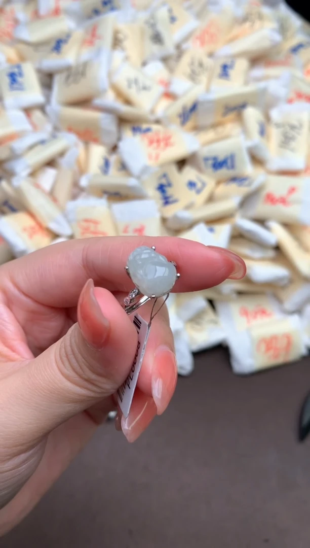 【闪购商品】翡翠戒指银S925镶嵌—