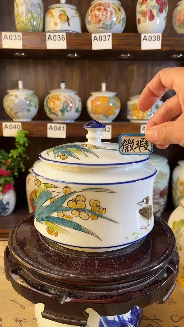 【闪购商品】纯手工手绘水仙花储物罐
