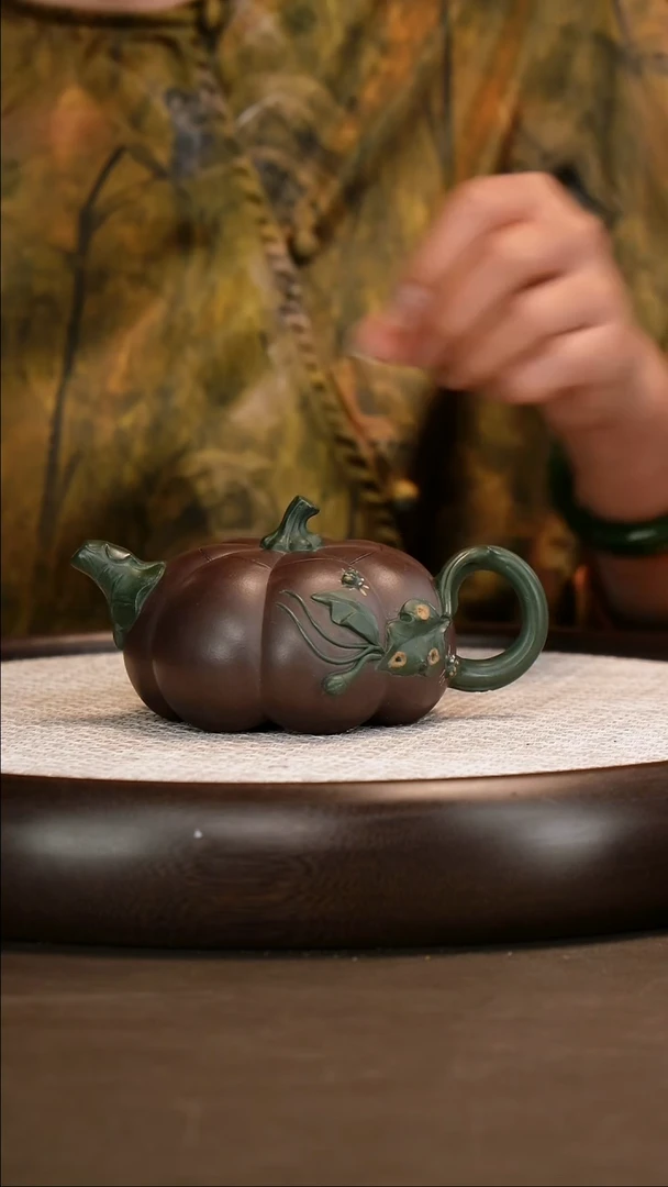 茶壶紫砂【鲍宜明】紫泥南瓜 300cc