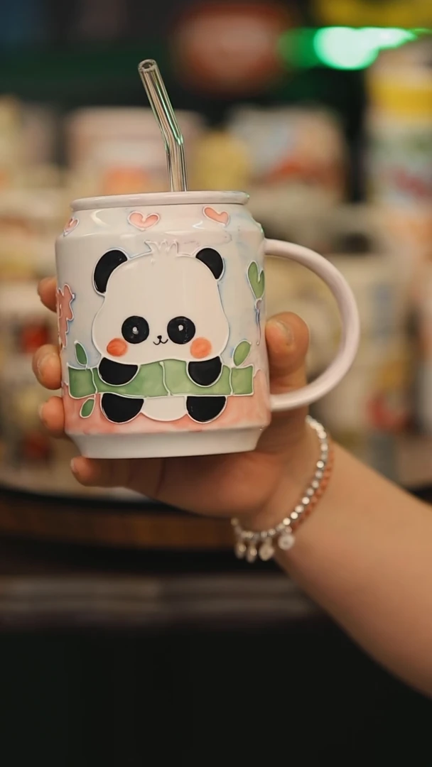 【闪购商品】摆件景德镇釉下彩绘设计师款式陶瓷