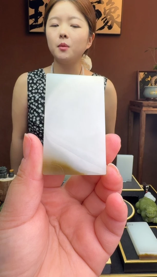 和田玉未镶嵌颈饰1