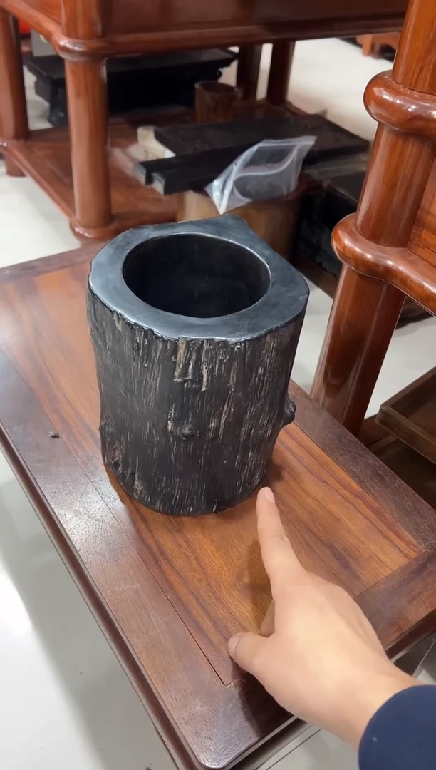 紫檀木随形笔桶1