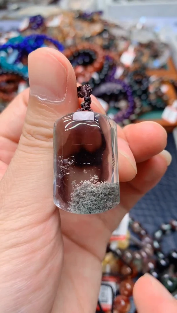 未镶嵌吊坠(赠链)水晶168
