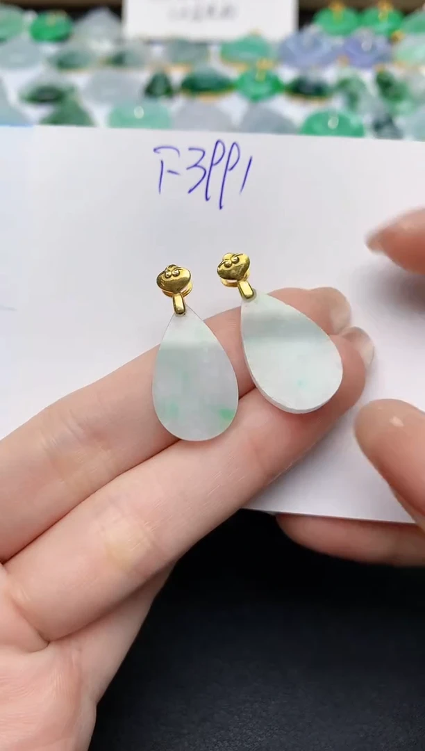 颈饰未镶嵌翡翠 天然缅甸A货翡翠百元以上9元证书费自理