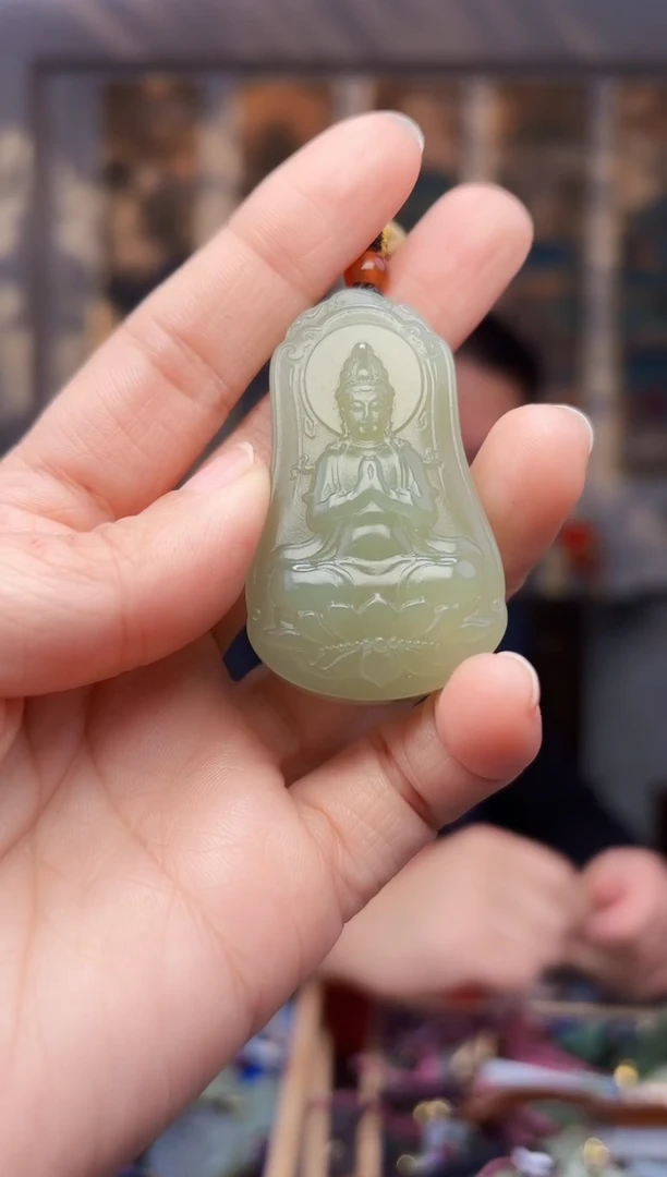 【闪购商品】和田玉颈饰未镶嵌拍一发一