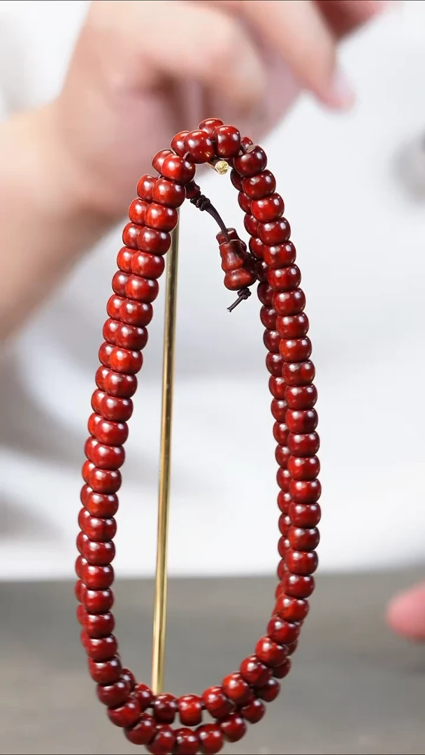 手串/手链小叶紫檀555119-紫檀泥料6x8x108颗苹果珠