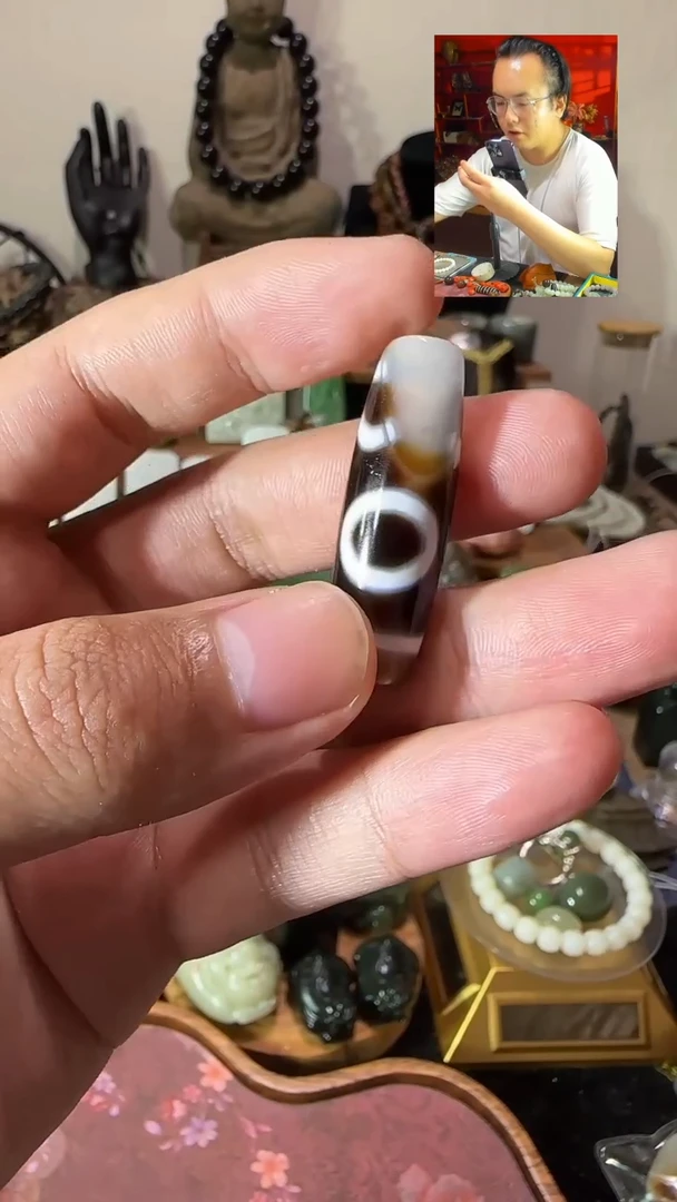 玛瑙/玉髓颈饰未镶嵌1