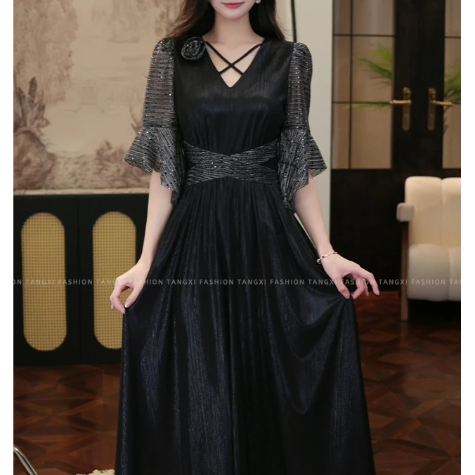 现货2025夏季新款【LT24-C220】高贵黑色轻奢显瘦优雅宴会连衣裙子
