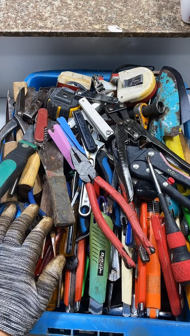 胡****_麻嘎子工具闪购链接一物一拍