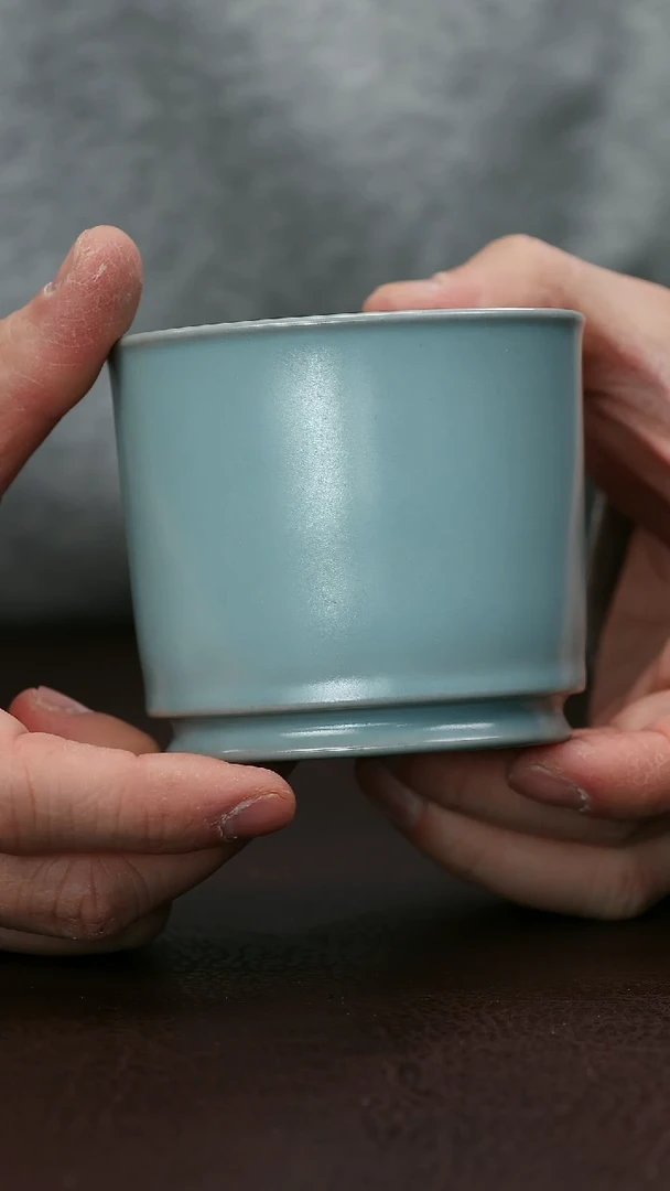 【闪购商品】其他汝官窑微微瑕融天杯