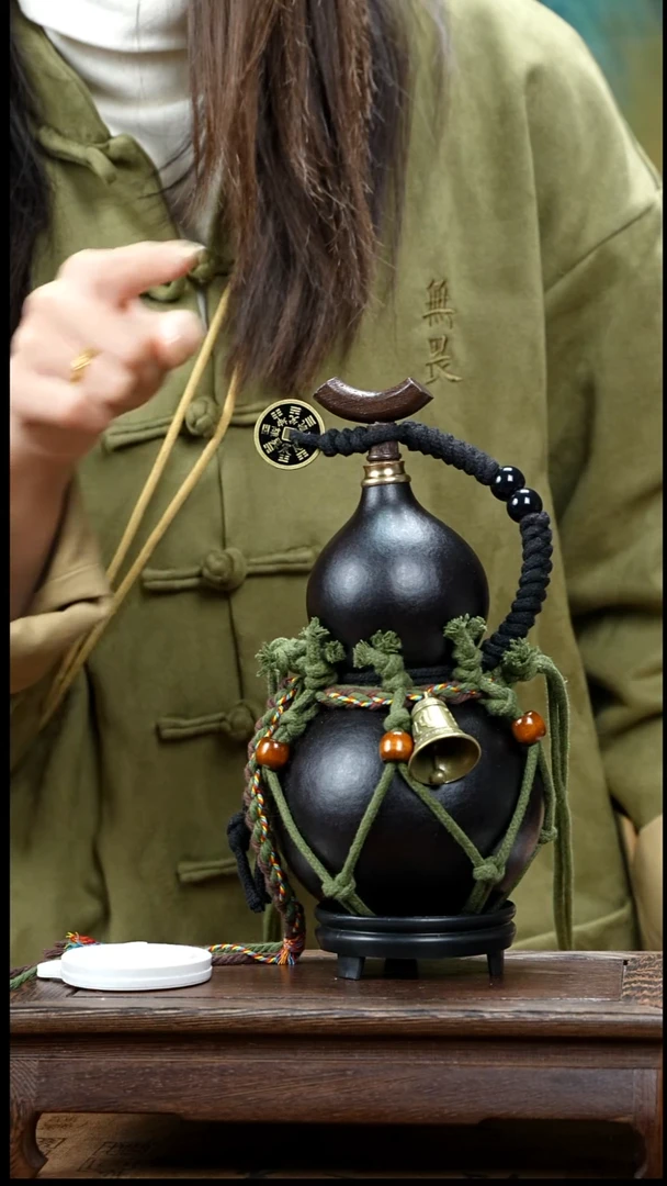 XW048复古网兜款天然酒葫芦（一物一拍）