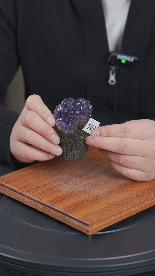 【闪购商品】紫晶大型摆件（非配饰）未镶嵌水晶