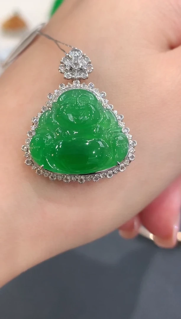 吊坠(不含链)18K金镶嵌翡翠q116