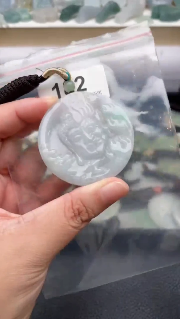 颈饰未镶嵌翡翠天然缅甸翡翠A货182