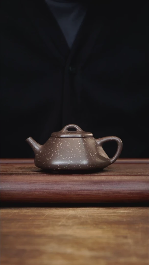 茶壶紫砂200ml 六方石瓢 紫泥铺砂