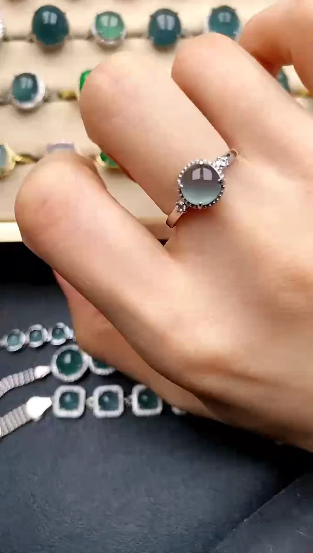 【闪购商品】翡翠戒指银S925镶嵌....