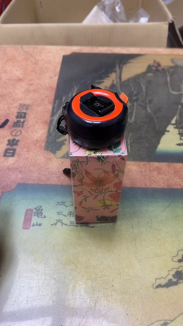 老二精选工艺品E****?b4683