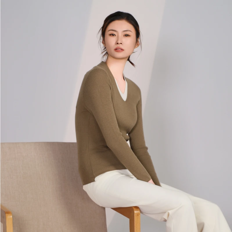 博深2025高级感羊毛法式毛针织衫新款气质简约